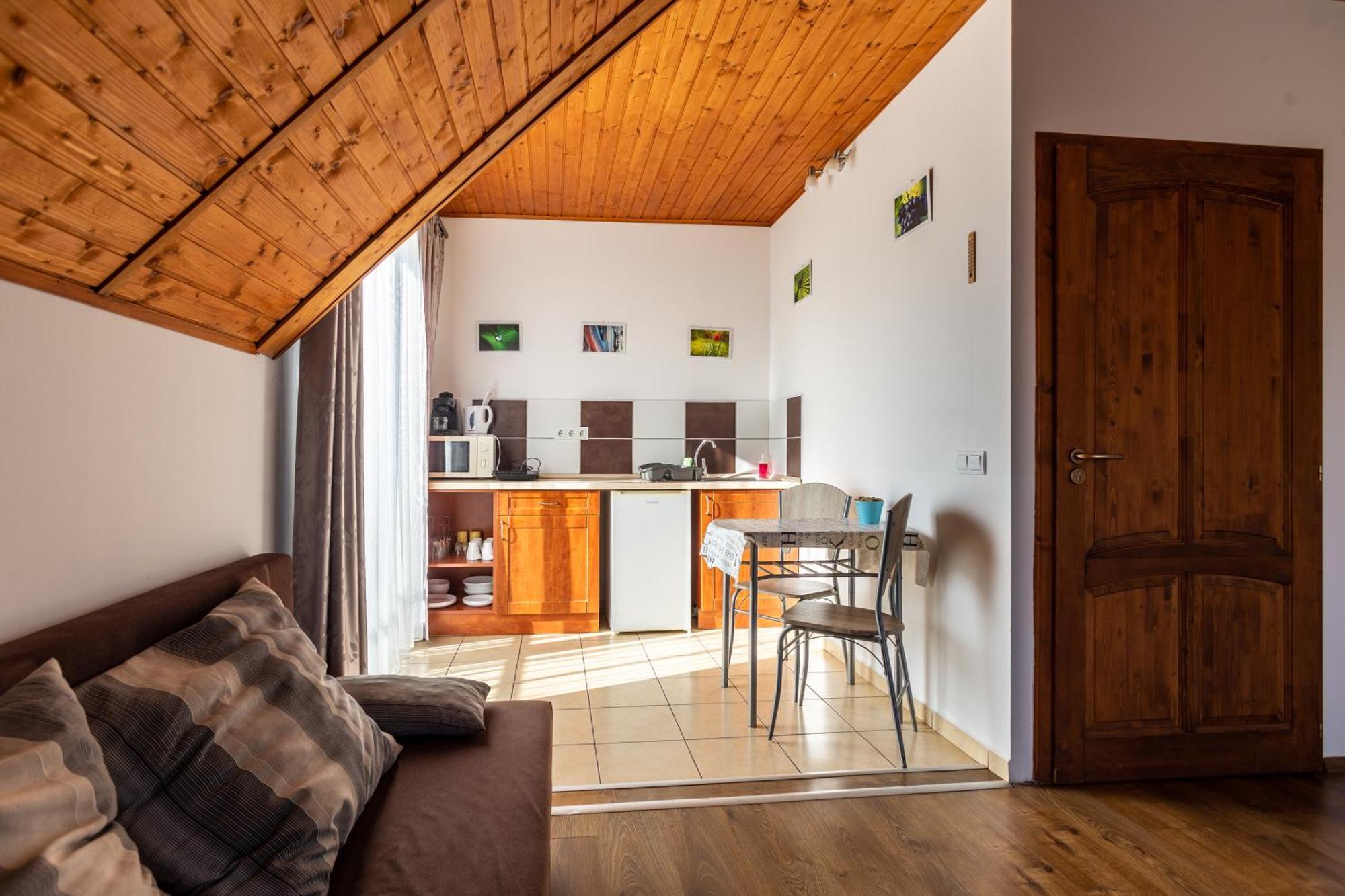 Szabolcs Apartments Дем'єн Екстер'єр фото